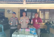 Sat Polairud Polres Sula Amankan Puluhan Botol Miras Ilegal