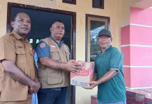 BPBD Tidore Salurkan Sembako ke Korban Gempa Bumi