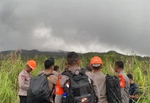 Masih Hilang, Drone Brimob Malut Cari 3 Pendaki Gunung Dukono
