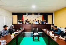 Kunjungi Bawaslu Tidore, Bawaslu Malut Tekankan Penguatan Kelembagaan