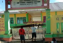 Orang Tua Siswa Minta Jabatan Kepsek SMP Negeri 2 Sula Dikembalikan