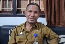 Dinsos Ternate Pantau Anak Berjualan hingga Larut Malam