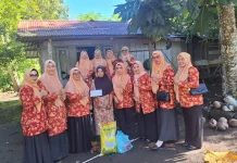 Sambut Iduladha, DWP Tidore Kepulauan Salurkan Bantuan untuk Warga