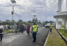 Sat Lantas Polres Sula Buat Pengamanan di Masjid Al Istiqomah saat Salat Iduladha