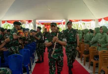 Pangdam XV/Pattimura Kunjungi Yonif 732 Banau Halmahera Barat