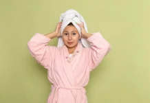 Mengenal Bahaya Tidur saat Rambut Basah