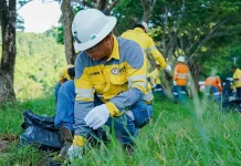 NHM Dorong Kolaborasi Lingkungan lewat Clean Up Day dan Penghijauan