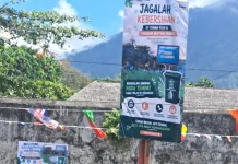 DLH Ternate Edukasi Kebersihan di Kampung Piala Dunia
