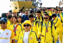 Penuh Haru, Bupati Sula Sambut Kontingen Porprov di Istana Daerah