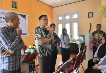 Sekretaris Kemendukbangga Dialog dengan Penyuluh KB di Tidore