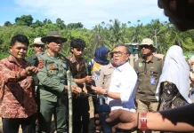 Ikram Lepasliarkan Nuri Ternate, Tegaskan Komitmen Konservasi Alam