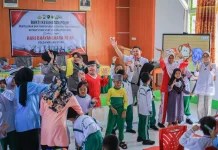 Polda Malut Gelar Bakti Kesehatan bagi Siswa SDLB