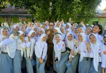 Kadikbud Malut Peringatkan Sekolah Dilarang Jual Beli Seragam