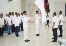 Bupati Halteng Resmi Lantik Pengurus GAPEKSINDO Periode Baru