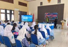 Satlantas Halteng Edukasi Pelajar SMK Tertib Berlalu Lintas sejak Dini