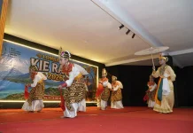 Tarian Tradisional Kie Raha Dilestarikan Pemkot Tidore