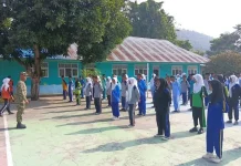 Babinsa Galela Latih PBB Tanamkan Disiplin kepada Siswa MAN