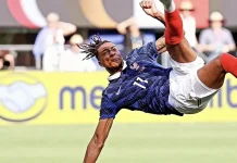 Pele Tergeser, Olise Pecahkan Rekor Assist Dunia