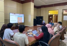 FIB Unkhair Hadirkan Senator Hasby Yusuf pada PKKMB 2026