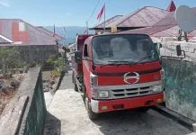 Kemarau Melanda, Warga Topo Tidore Dapat Bantuan Air dari BPRS Bobato Lestari