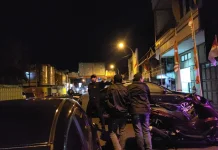Tim URC Resmob Polda Patroli di Pusat Pertokoan Ternate
