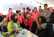 Ketua Umum Bhayangkari Gelar Bhakti Sosial di Maluku Utara