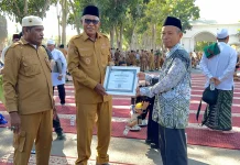 Pemkab Sula Terima Piagam Penghargaan dari Kementerian Haji dan Umroh