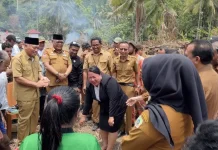 Rumah Baru Suku O’Hongana Manyawa di Maluku Utara Mulai Dibangun