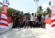 Jembatan Garuda Merah Putih Fat Iba Resmi Digunakan Warga
