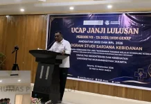 74 Mahasiswa Halut Ikuti Ucap Janji Kelulusan Sarjana Kebidanan