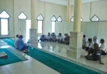 Distaru Halteng Mulai Tausiah Rutin untuk Perkuat Pembinaan Aparatur