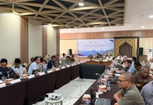 Sekda Haltim Hadiri Sinkronisasi Program Listrik Pedesaan di Ternate