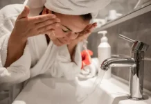 Dampak Terlalu Sering Mencuci Muka pada Kulit
