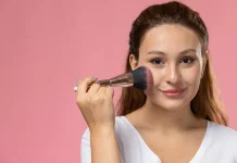 Mengenal Tren Anti Blush yang Sedang Viral