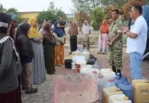 Kodim Morotai dan PDAM Salurkan Bantuan Air Bersih