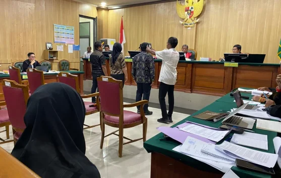 Jadi Saksi Korupsi, Aliong Mus Dicecar Majelis Hakim