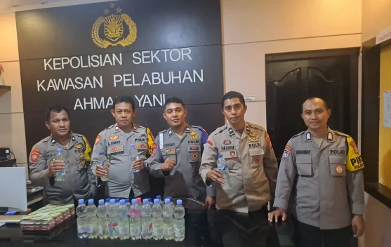 Polsek Ahmad Yani Gagalkan Penyelundupan Miras di Pelabuhan Ternate
