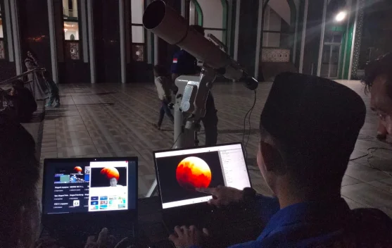 Gerhana Bulan Total di Ternate Teramati 8 Menit