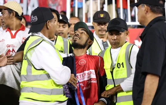 Official Tim Malut United Diduga Intimidasi Wartawan saat Liputan