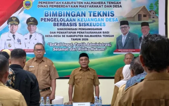Wabup Halteng Buka Bimtek Siskeudes untuk Perkuat Tata Kelola Desa