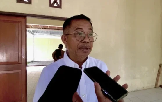 Komisi I DPRD Gelar RDP Bersama Kesbangpol Sula Bahas Dana Hibah Parpol