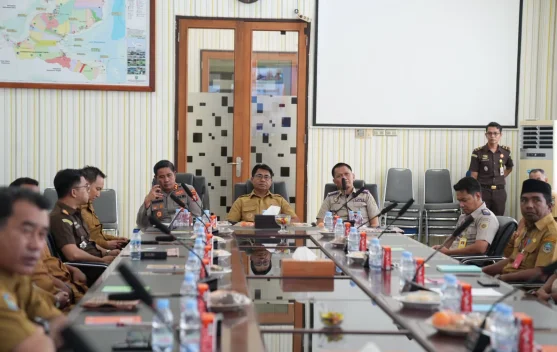Bupati Ubaid Yakub Dorong Kepastian Hukum Lahan pada Rakor GTRA Haltim 2026