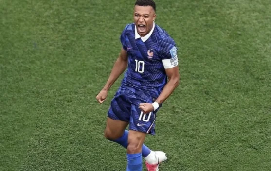 Mbappe Sabet Sepatu Emas Piala Dunia 2026