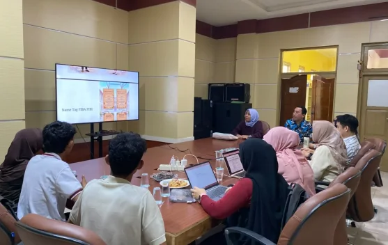 FIB Unkhair Hadirkan Senator Hasby Yusuf pada PKKMB 2026