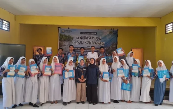 Generasi Muda Moti Diajak Peduli Konservasi Laut