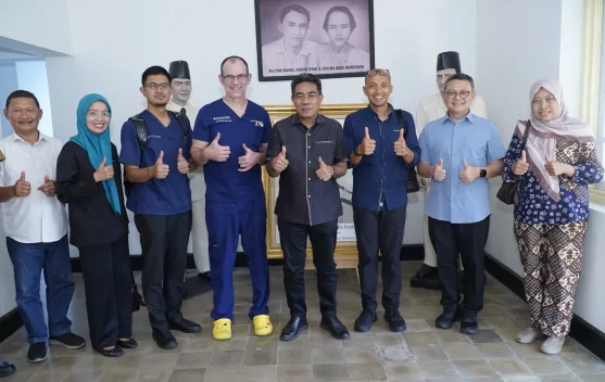 Pemkot Tidore Apresiasi Baksos Operasi Katarak UGM, Targetkan 100 Pasien
