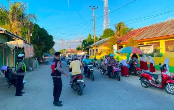 Sat Samapta Polres Sula Intensifkan Strong Point Pagi di Sanana