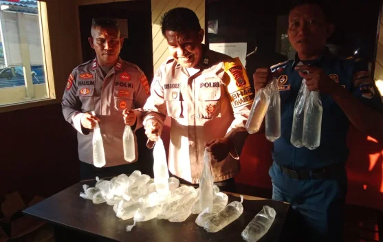 Polsek Ternate Selatan Temukan 29 Kantong Miras Cap Tikus