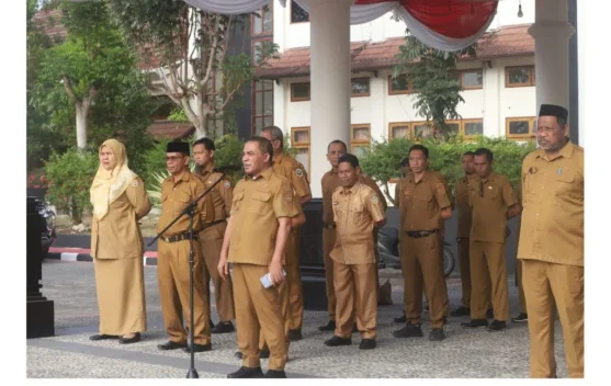 Wabup Halteng Tegaskan Disiplin ASN dan Tanggung Jawab Pelayanan