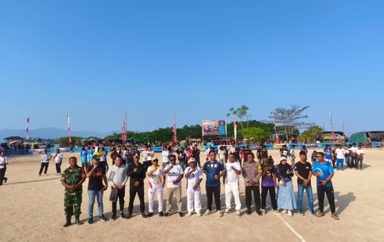 Pertandingan Mini Soccer Pemdes CUP III Desa Bajo Rasmi di Helat